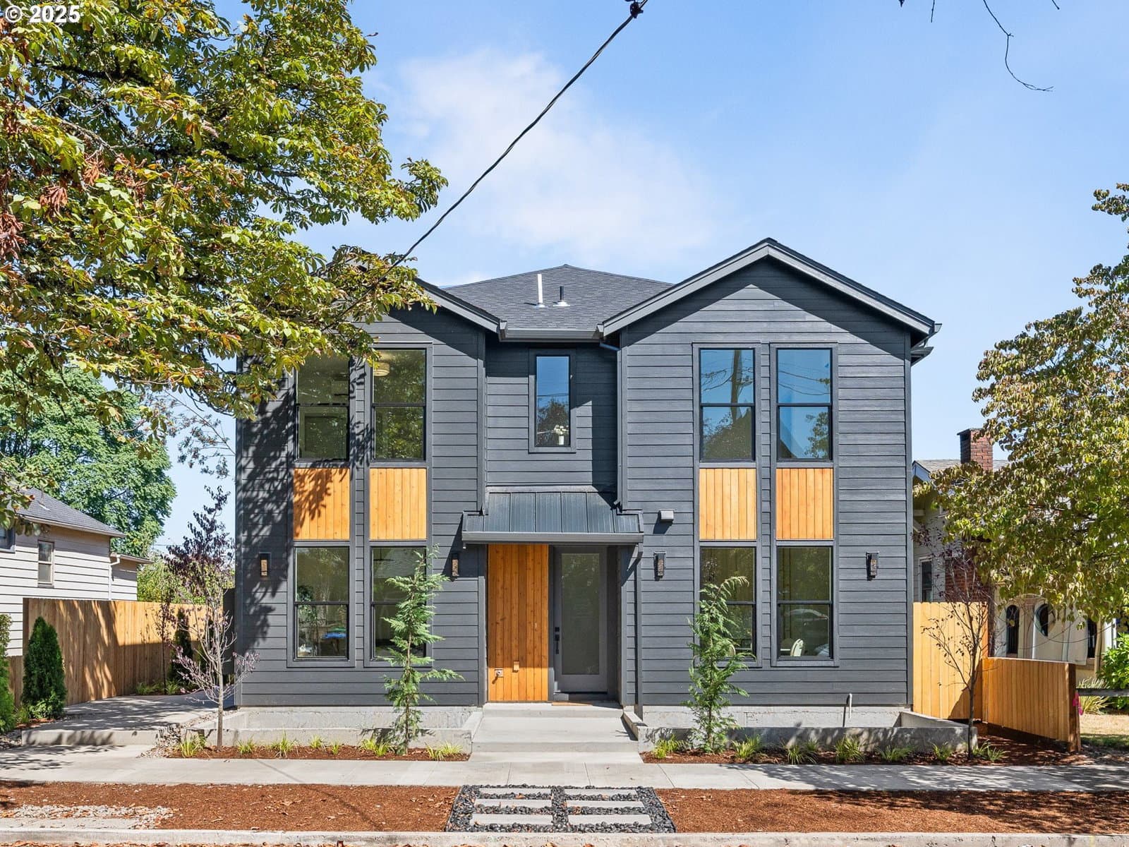 Primary listing photo, 2081 SE Harold ST #1, Portland, OR, 97202