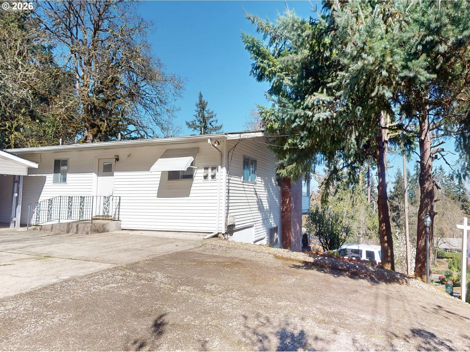 Primary listing photo, 2145 WEBB ST, West Linn, OR, 97068