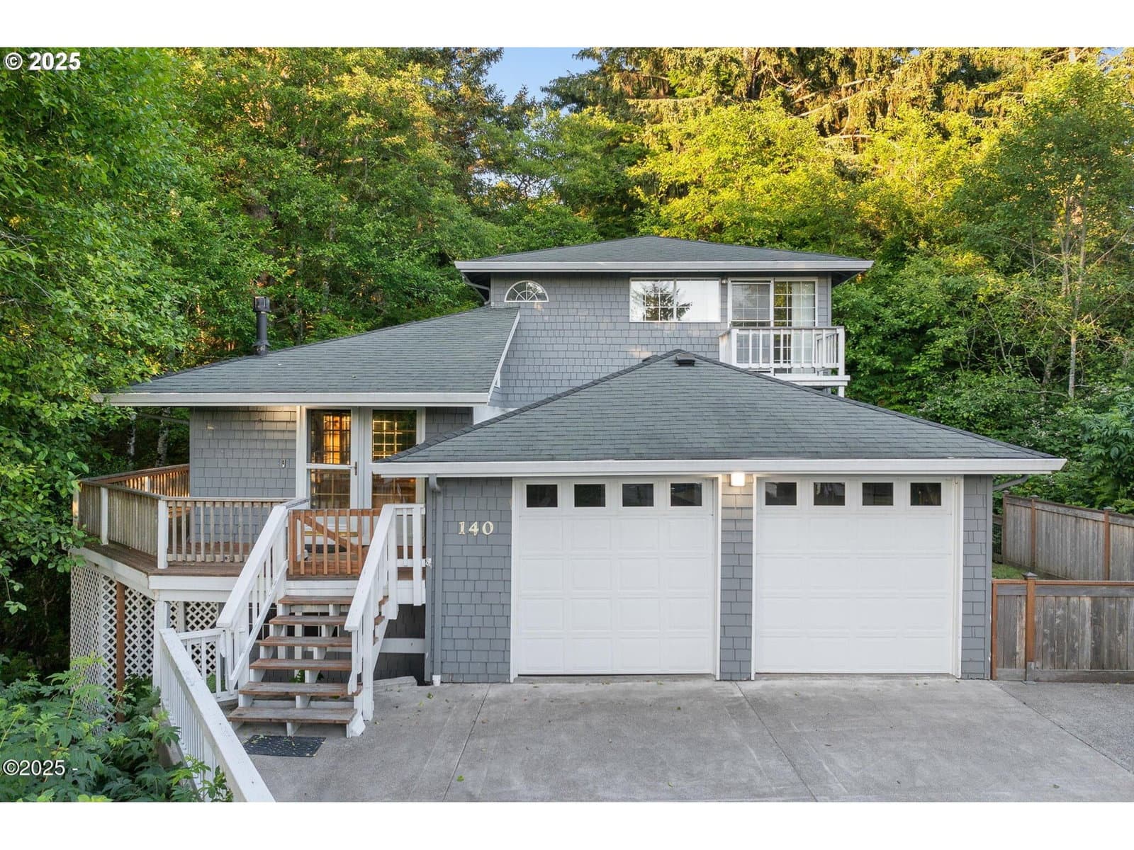 Primary listing photo, 140 SE BAYVIEW AVE, Depoe Bay, OR, 97341