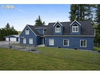103 CARROLLS AVE