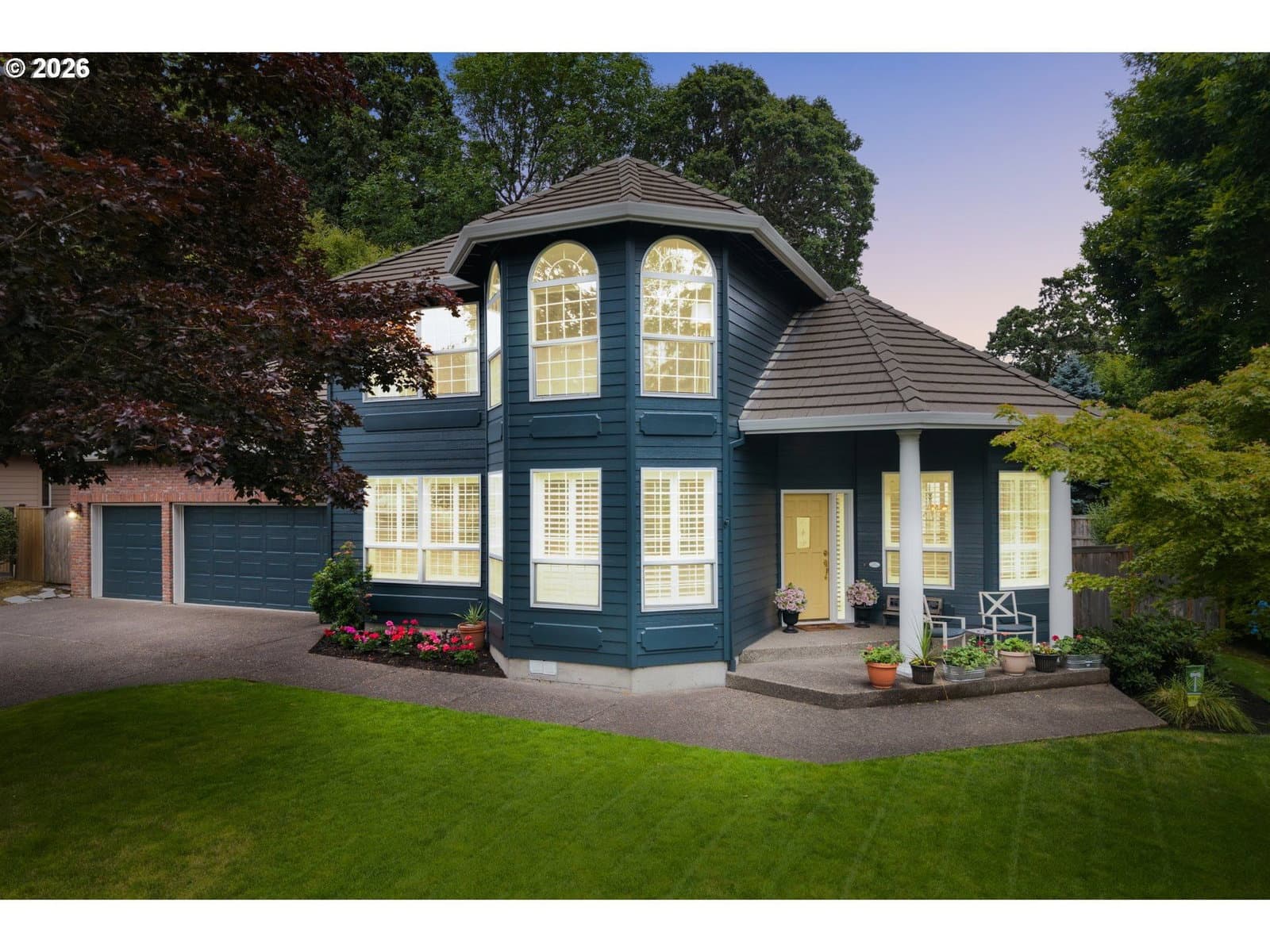 Listing photo 1 of 6