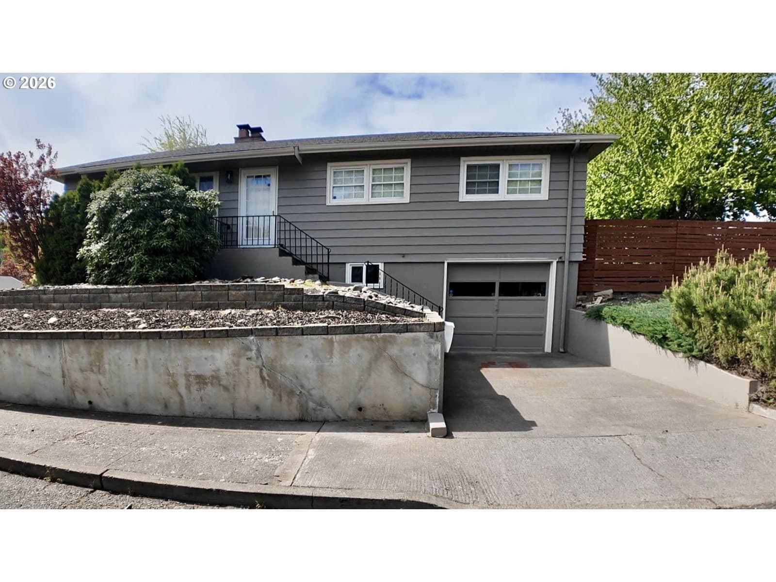 Primary listing photo, 809 E 20TH ST, The Dalles, OR, 97058