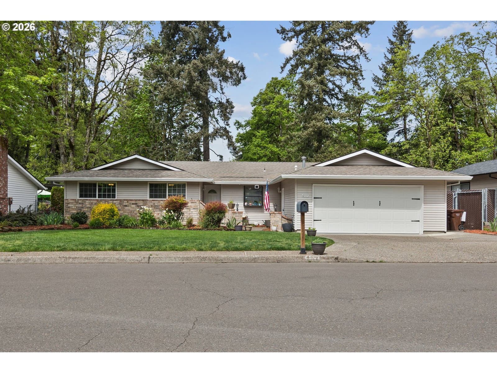 Primary listing photo, 6777 OAKRIDGE DR, Gladstone, OR, 97027