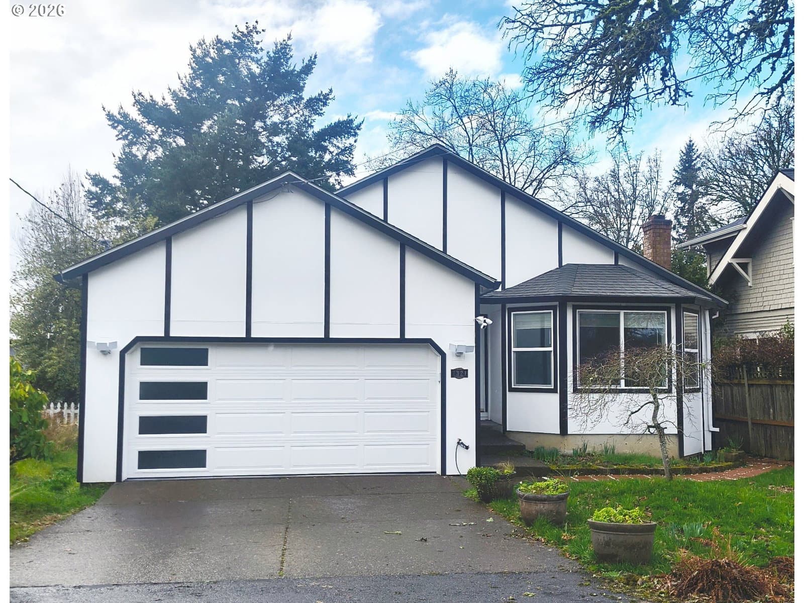 Primary listing photo, 7321 SW 52ND AVE, Portland, OR, 97219