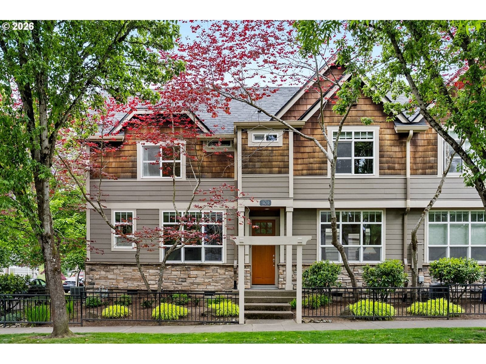 Primary listing photo, 909 SE MARION ST #10, Portland, OR, 97202
