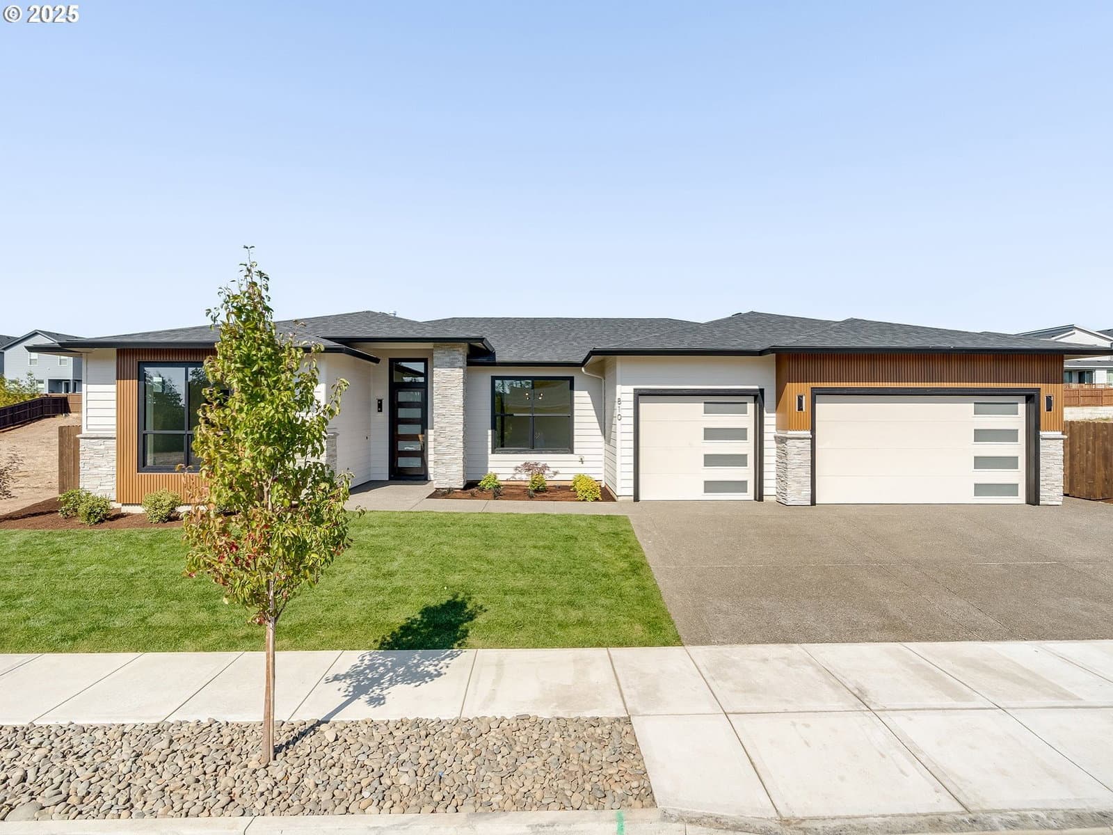 Primary listing photo, 810 NW 173RD CIR, Ridgefield, WA, 98642