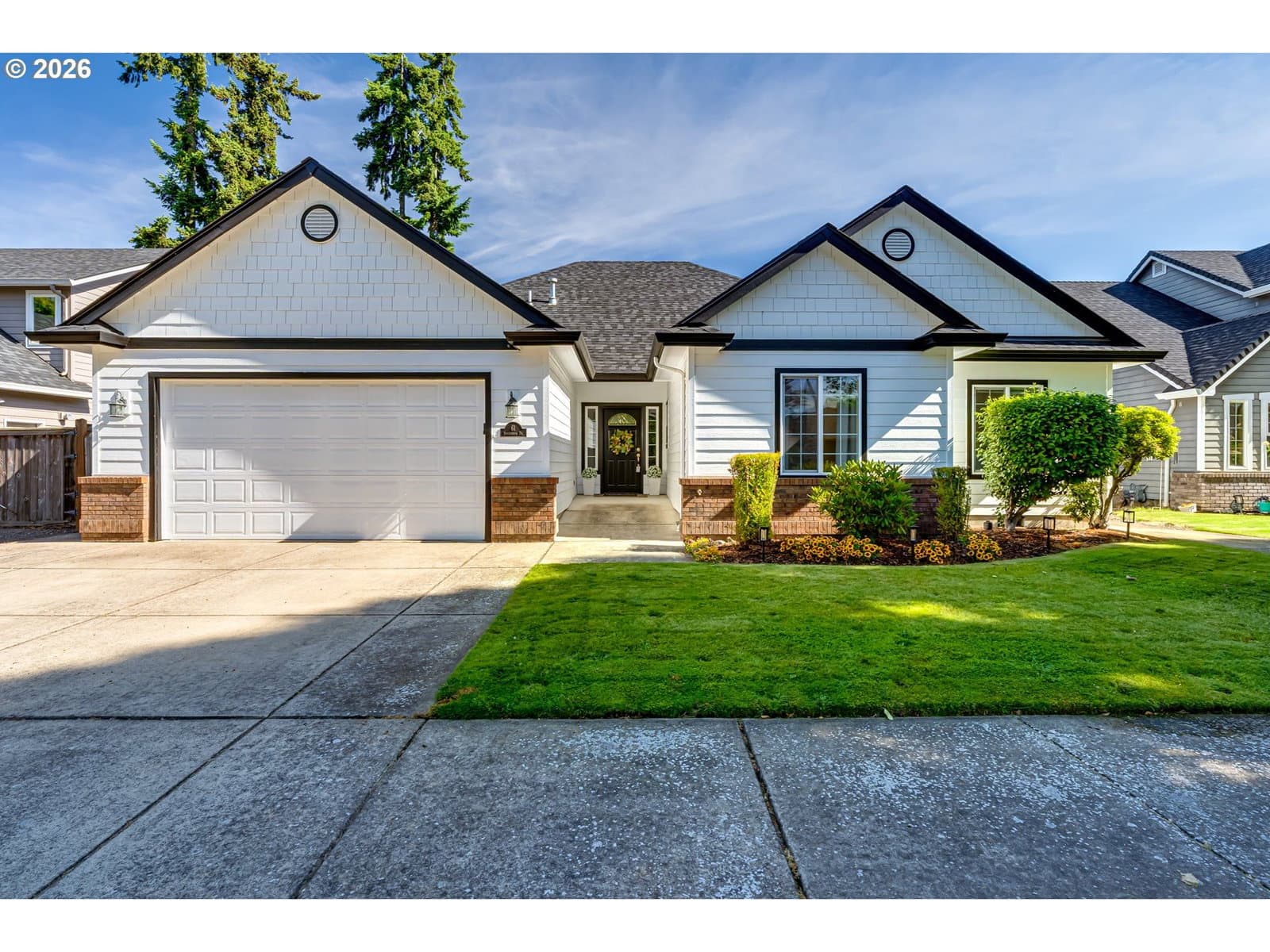 Primary listing photo, 61 SPRINGWOOD DR, Eugene, OR, 97404