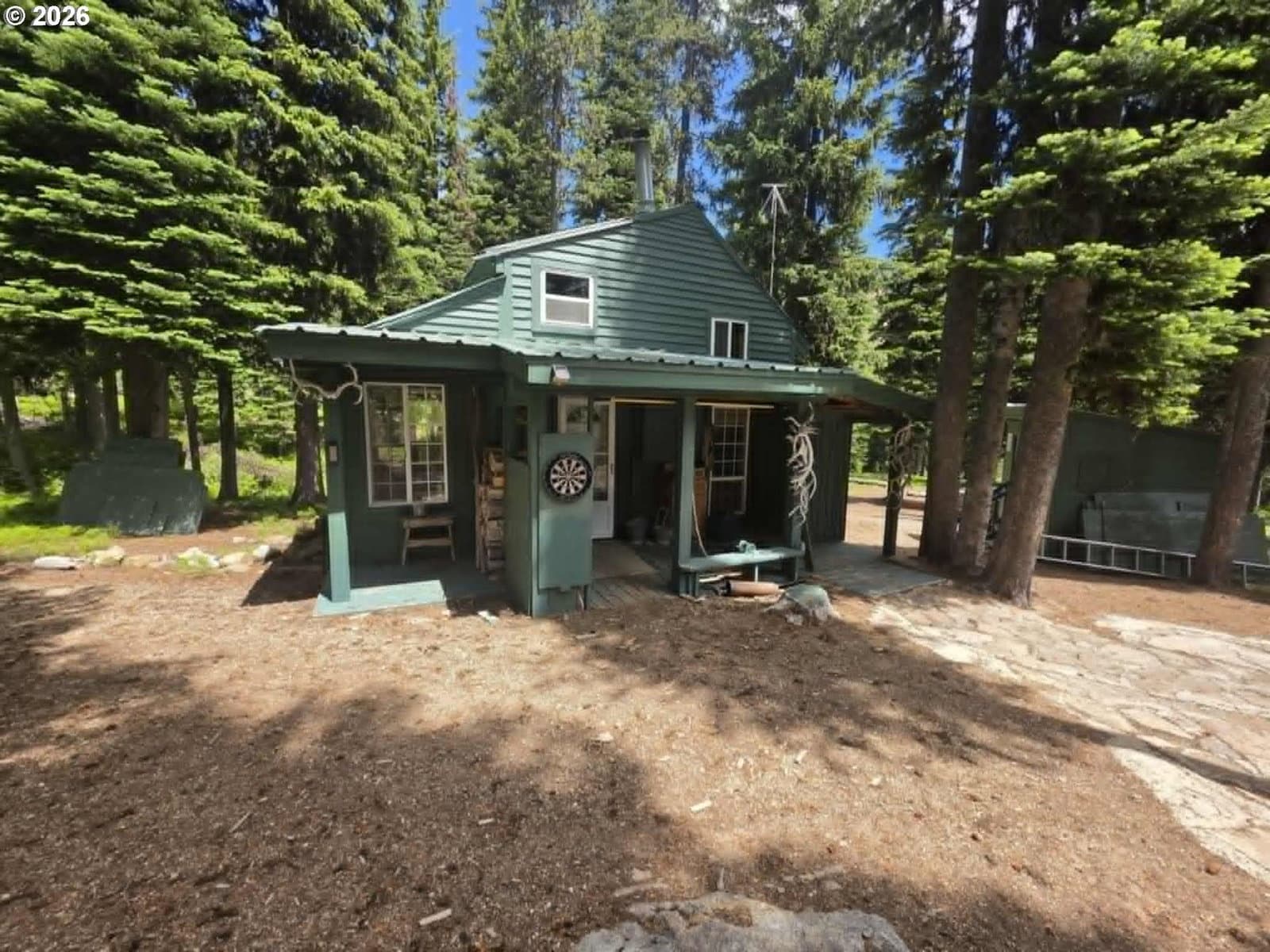 Listing photo 1 of 6