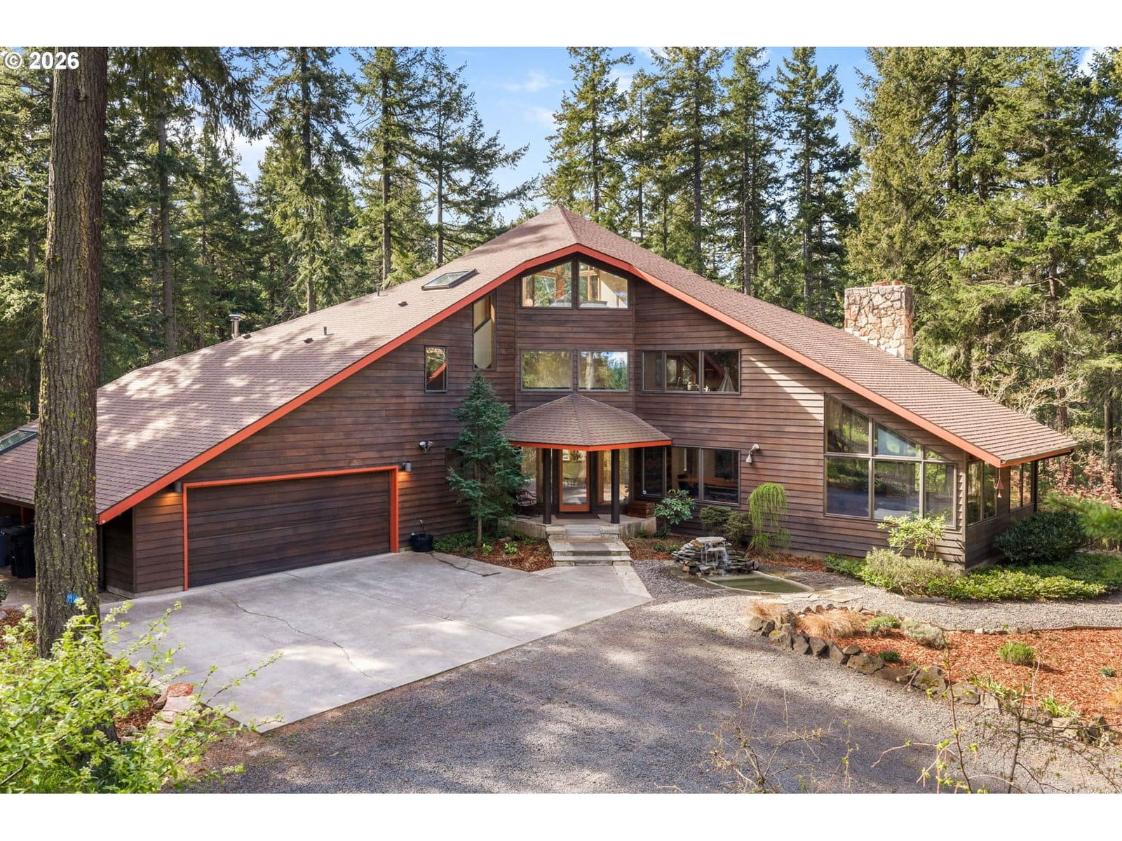 Primary listing photo, 2000 Paradise Ridge RD, Mosier, OR, 97040