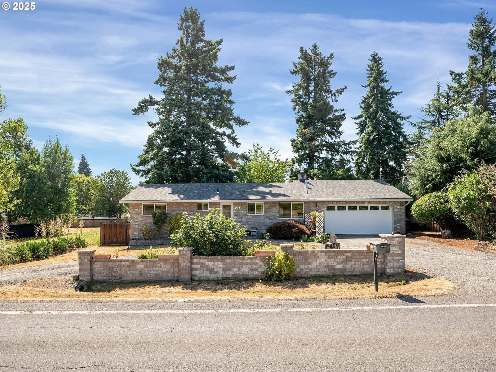 Primary listing photo, 19600 S SOUTH END RD, Oregon City, OR, 97045