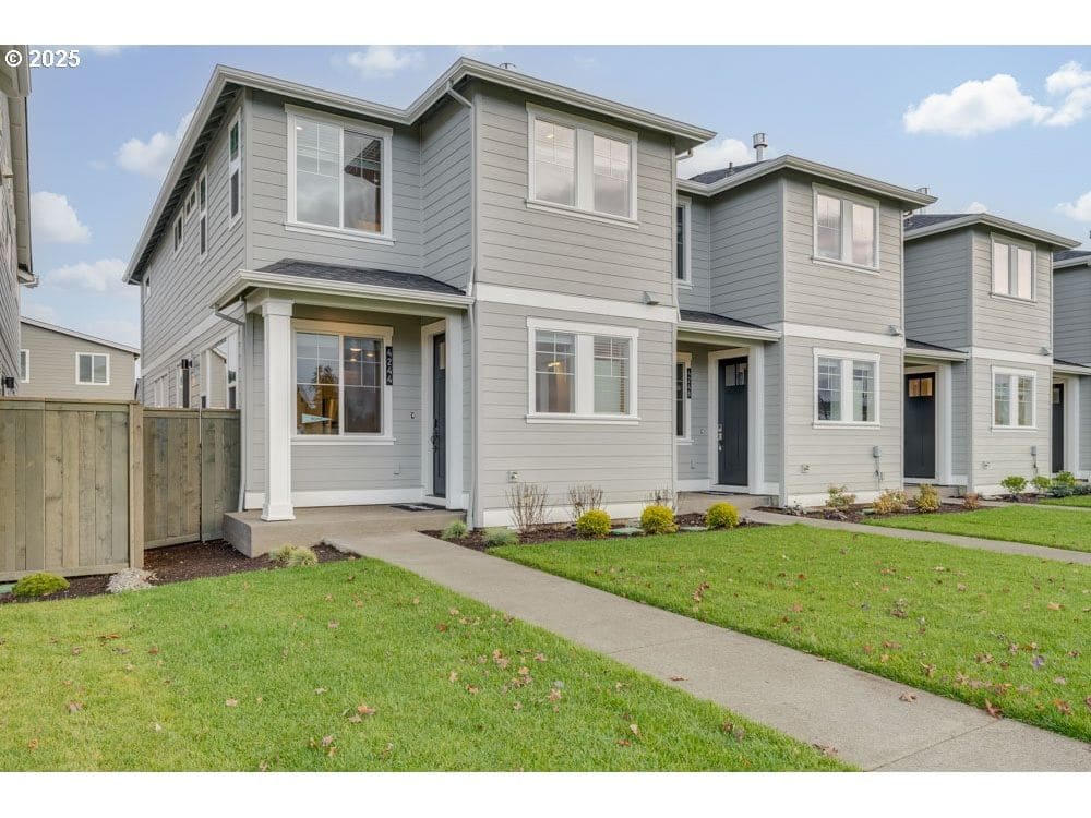 Primary listing photo, 4244 SE CENTURY BLVD, Hillsboro, OR, 97123