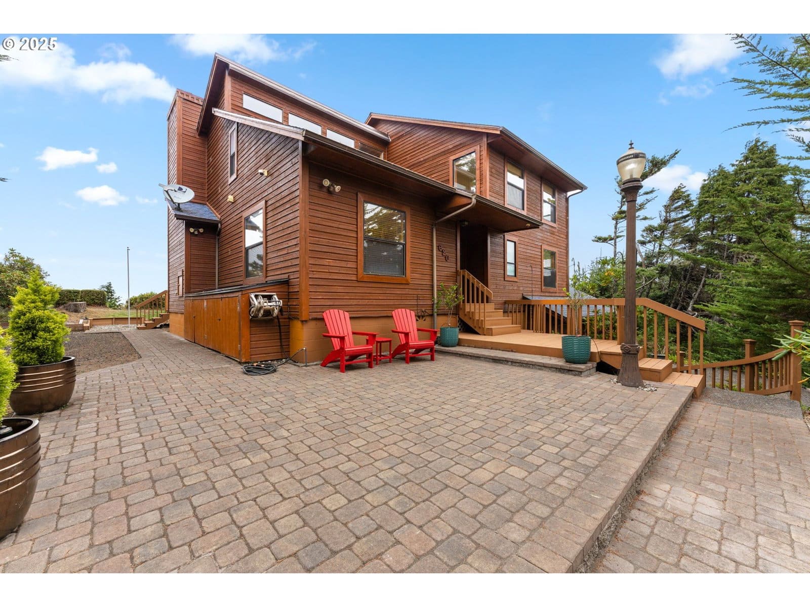 Primary listing photo, 620 JOHN AVE, Coos Bay, OR, 97420