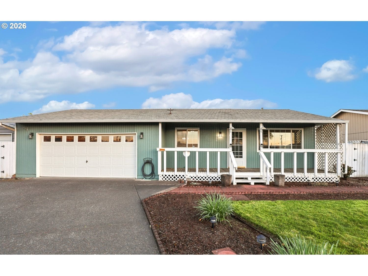 Primary listing photo, 760 Gaileen WAY, Harrisburg, OR, 97446