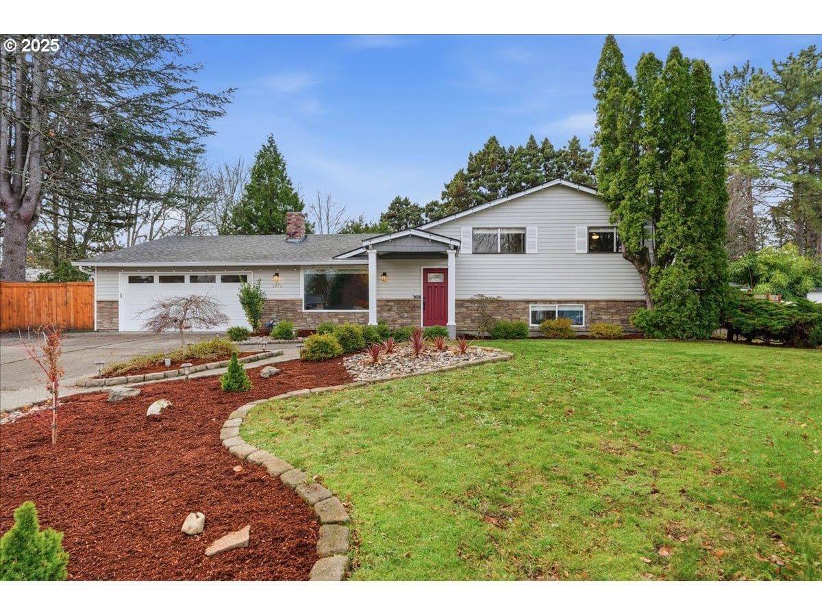 Primary listing photo, 1371 NE BARNES CT, Gresham, OR, 97030