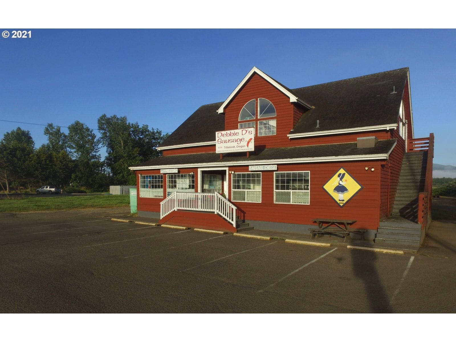 Primary listing photo, 2210 N MAIN AVE, Tillamook, OR, 97141