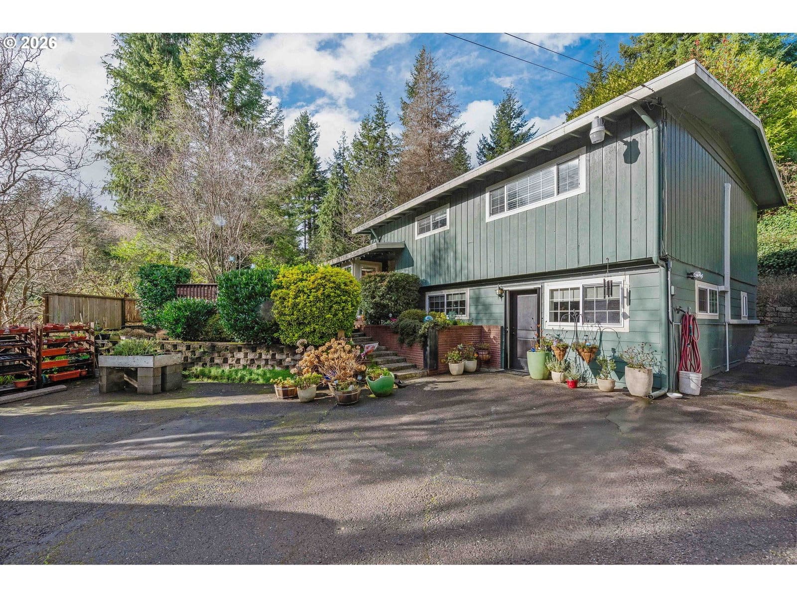 Primary listing photo, 1001 W PARK ROADWAY, Coos Bay, OR, 97420