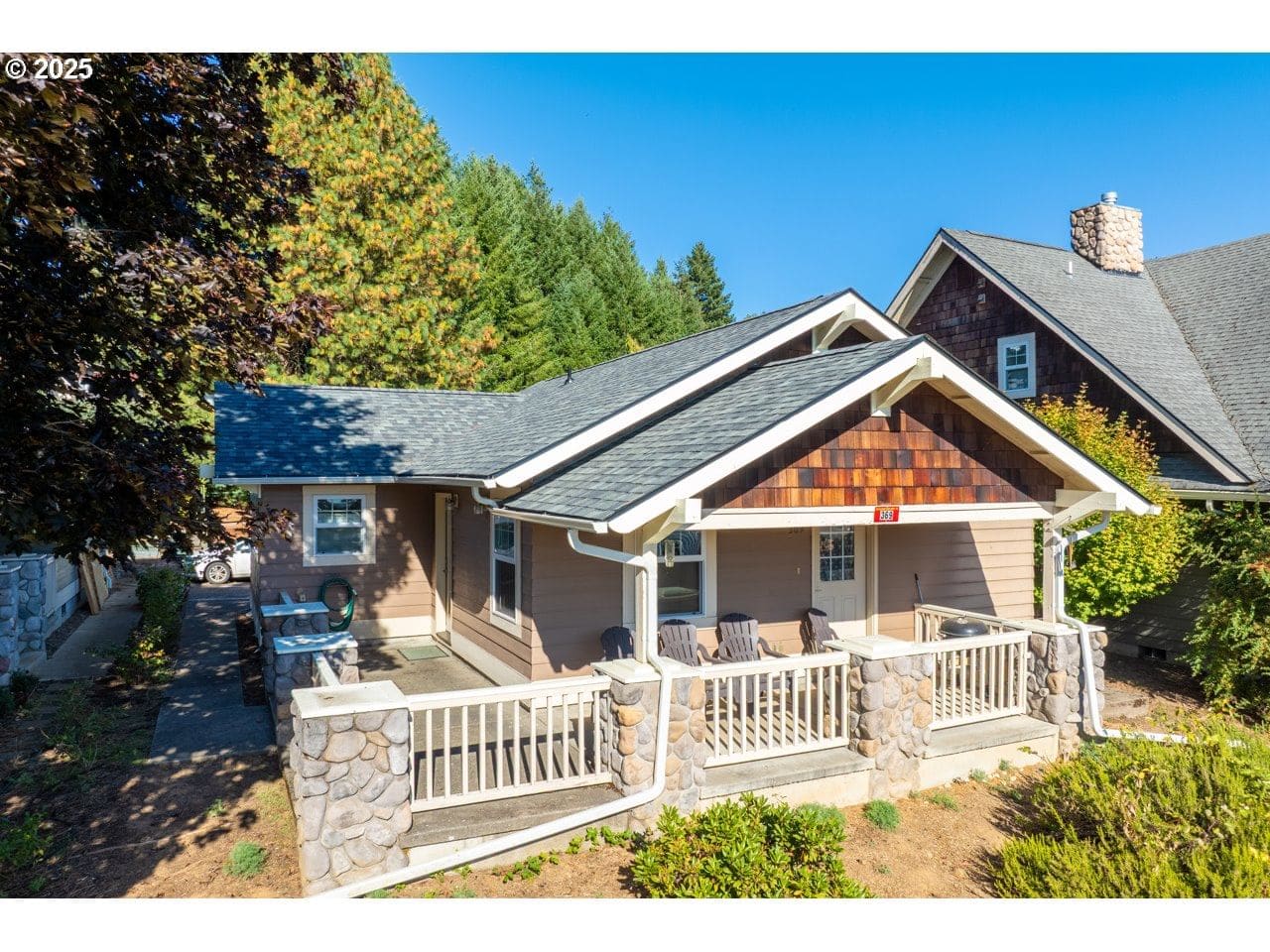 Primary listing photo, 369 B ST, Elkton, OR, 97436