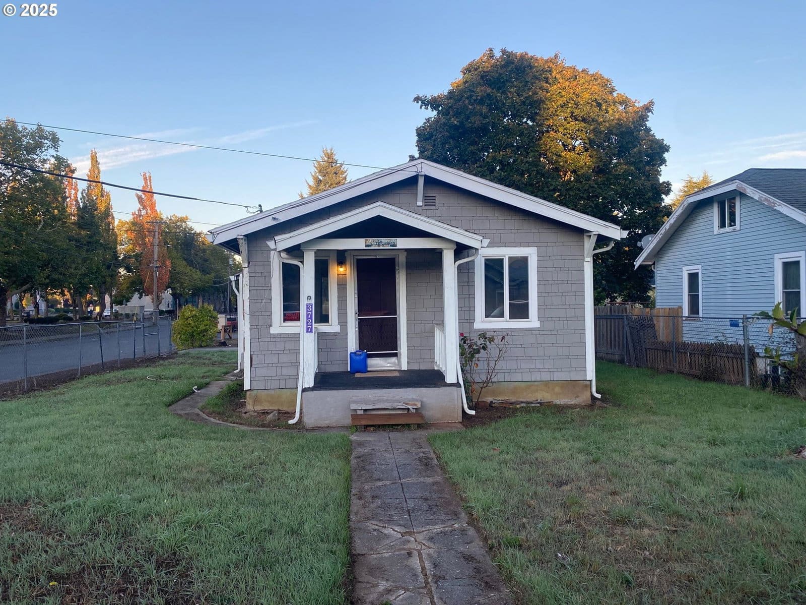 Primary listing photo, 3727 SE 86TH AVE, Portland, OR, 97266