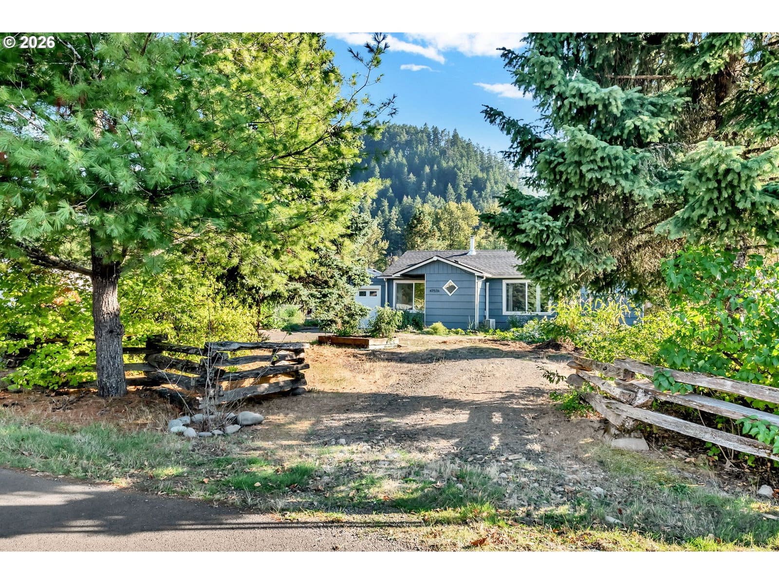 Primary listing photo, 47576 RIVERVIEW ST, Oakridge, OR, 97463