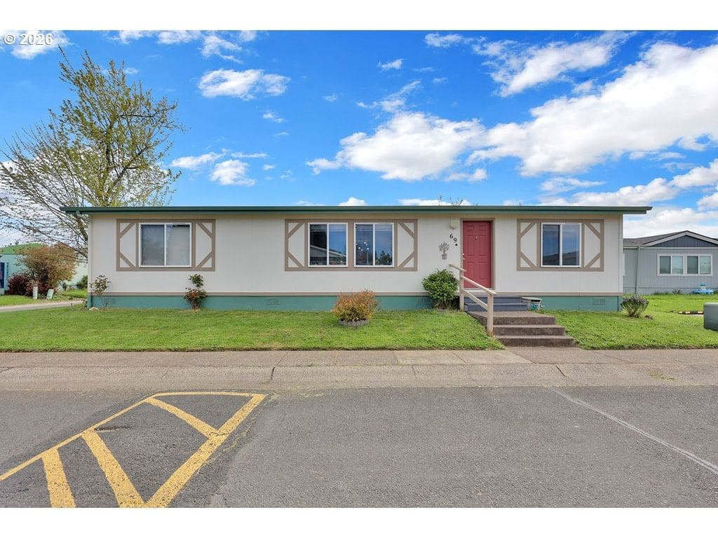 Primary listing photo, 700 N Mill ST #69, Creswell, OR, 97426