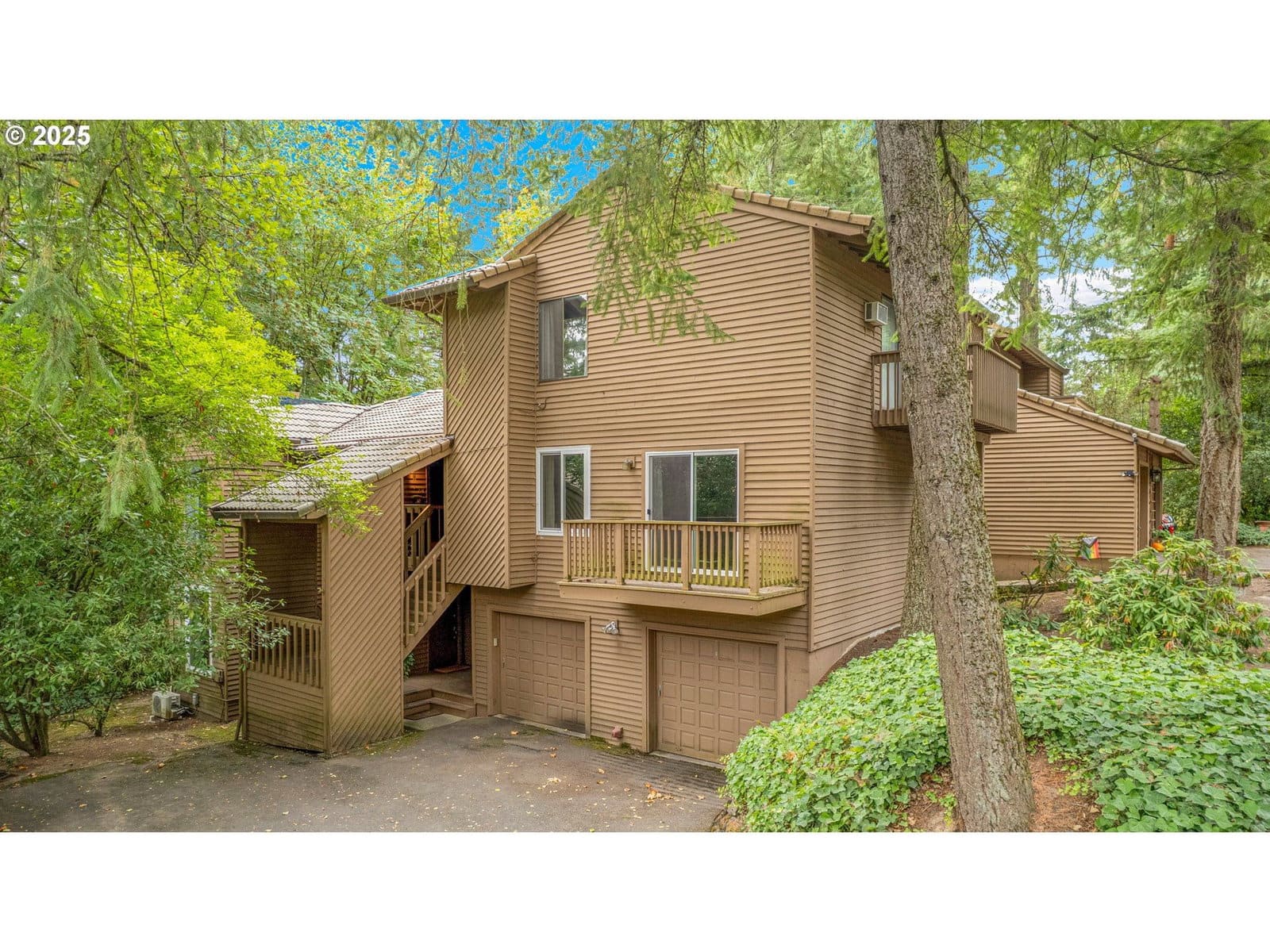 Primary listing photo, 218 CERVANTES #B, Lake Oswego, OR, 97035