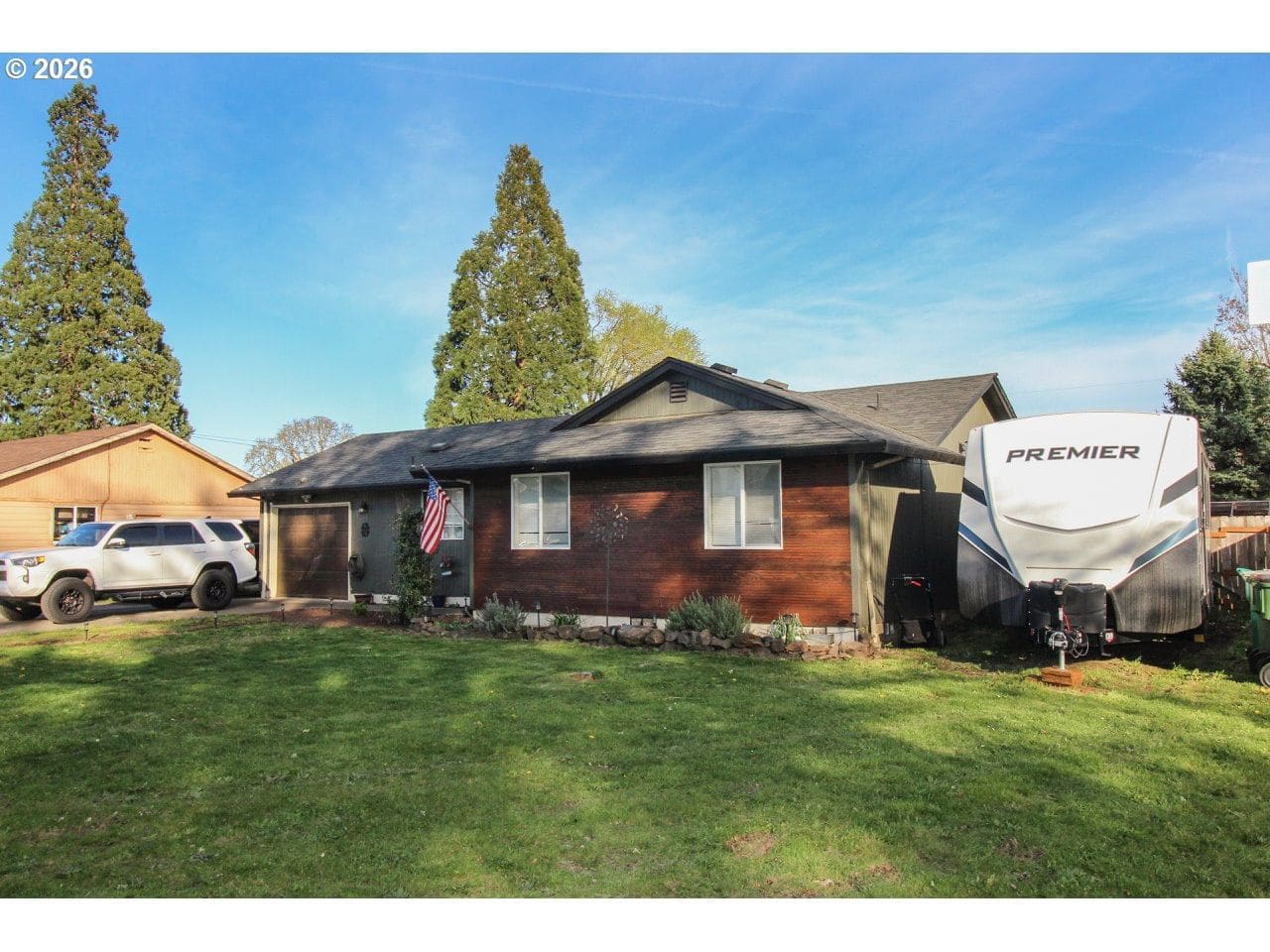 Primary listing photo, 1091 SE ELM ST, Dundee, OR, 97115