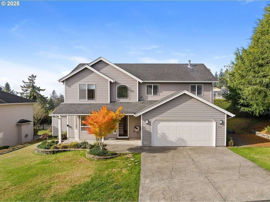 Primary listing photo, 375 McClure AVE, Astoria, OR, 97103