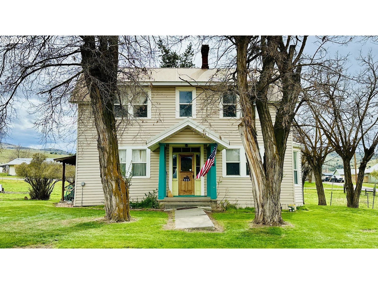 Primary listing photo, 955 B ST, Fossil, OR, 97830