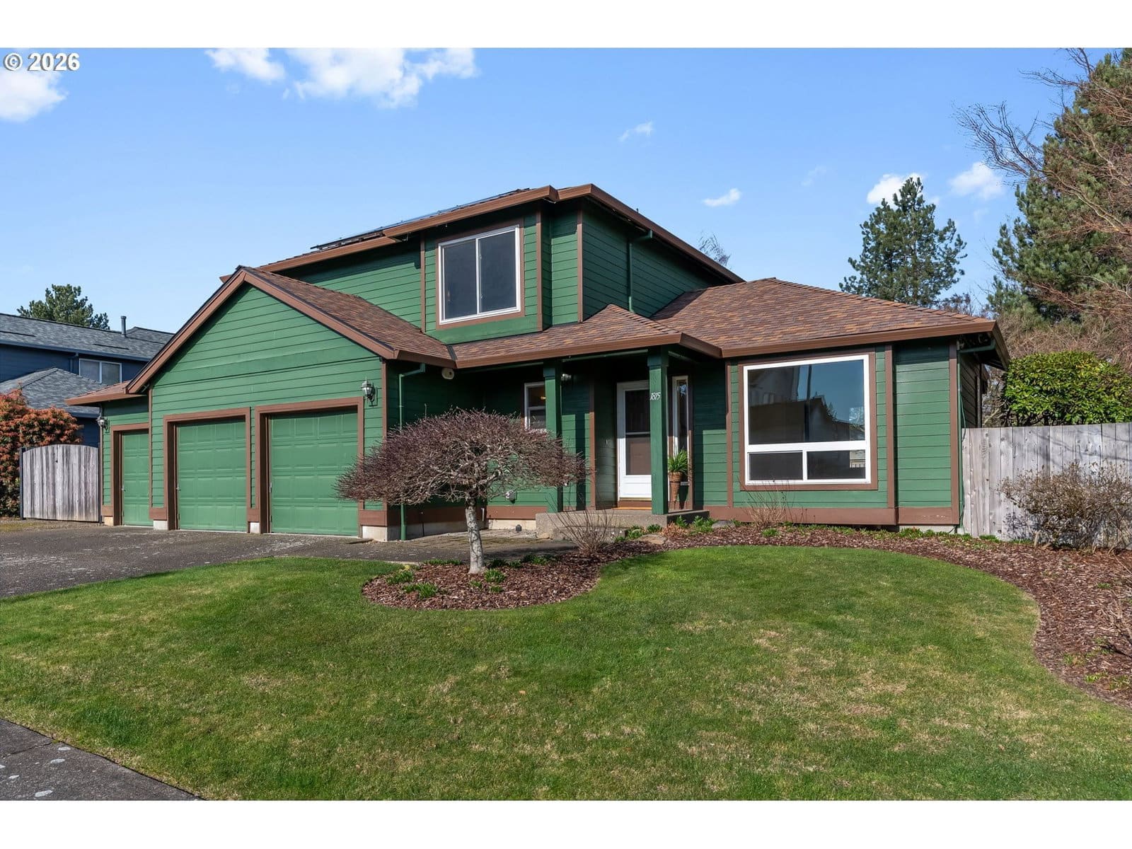 Primary listing photo, 1815 SW NORTHSTAR LOOP, Troutdale, OR, 97060
