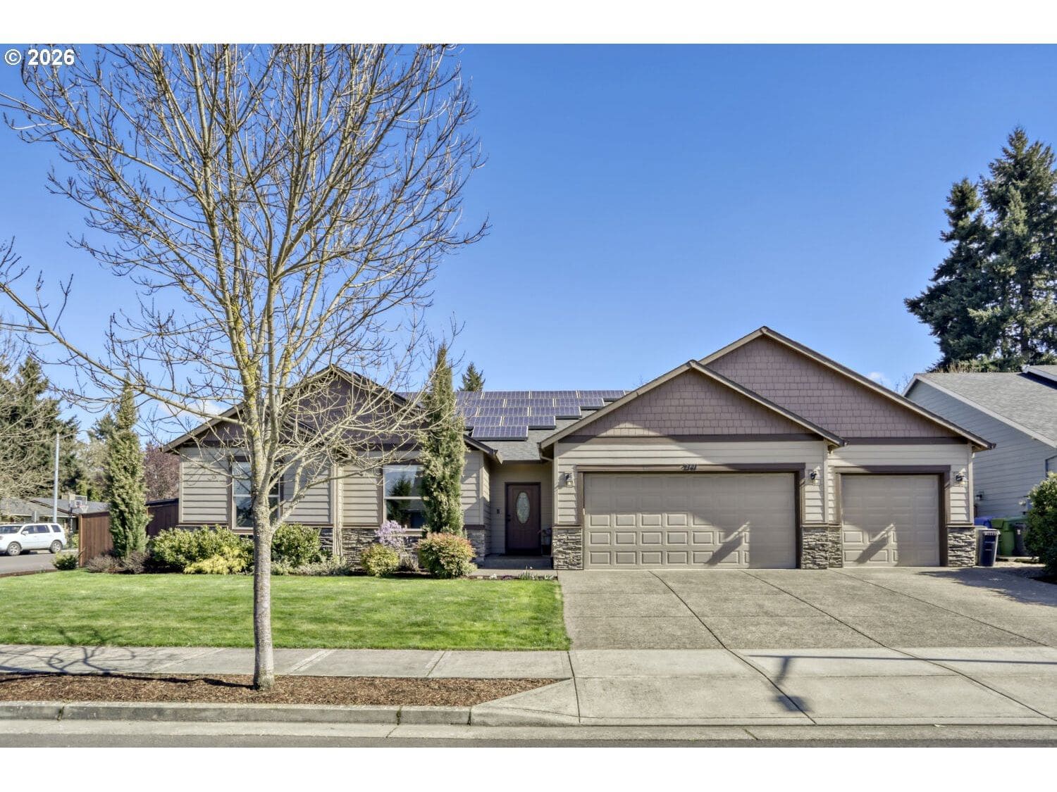 Primary listing photo, 2141 THOMAS WAY, Hubbard, OR, 97032