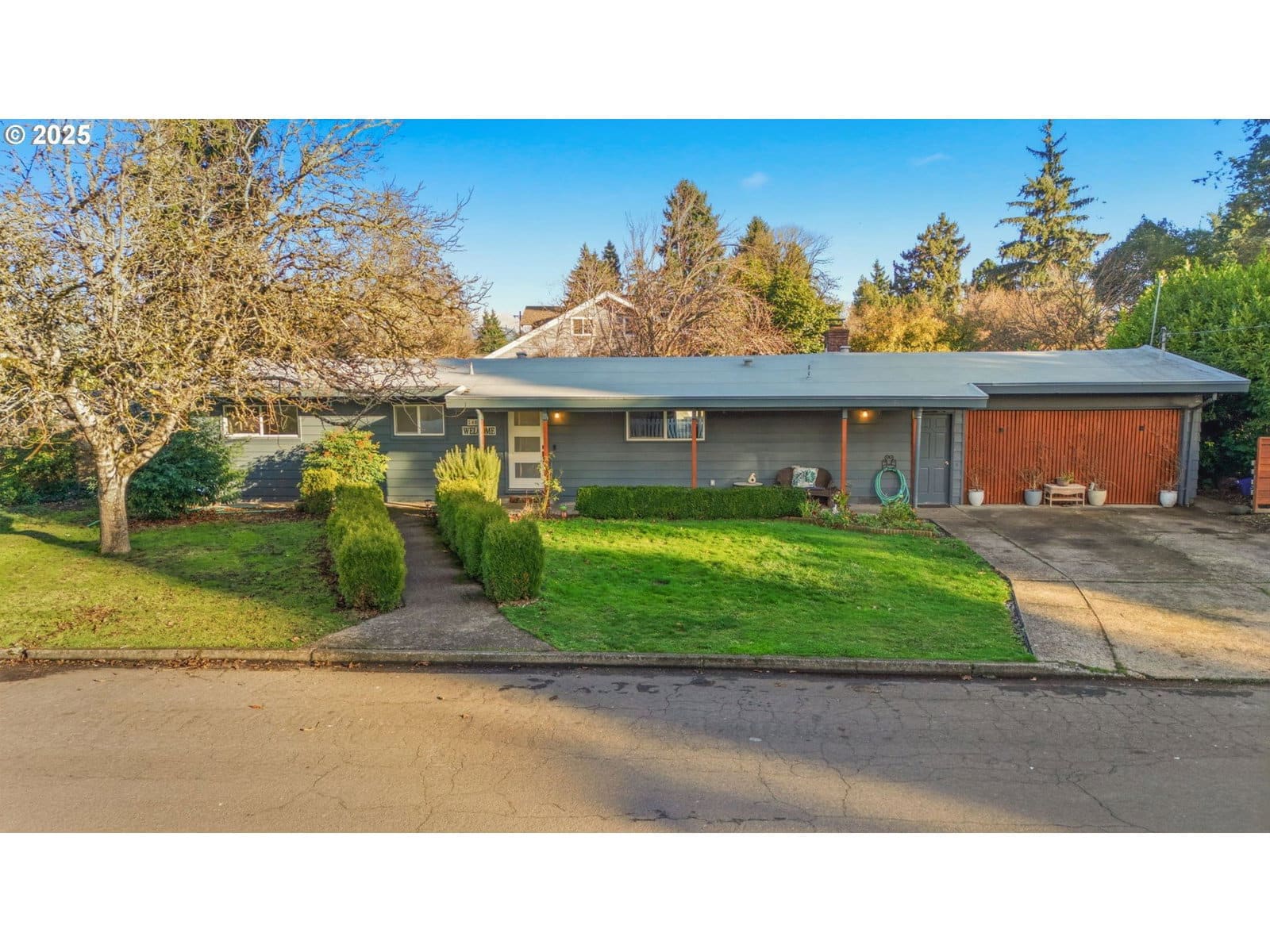 Primary listing photo, 1483 BARTON ST, Eugene, OR, 97404