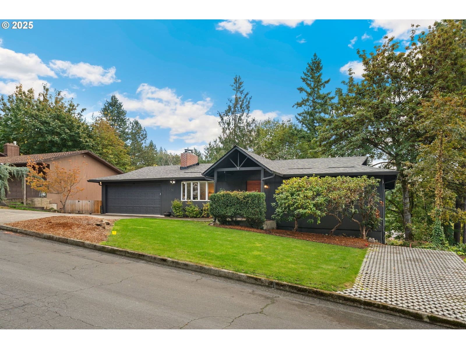 Primary listing photo, 7130 SW SHADY LN, Portland, OR, 97223