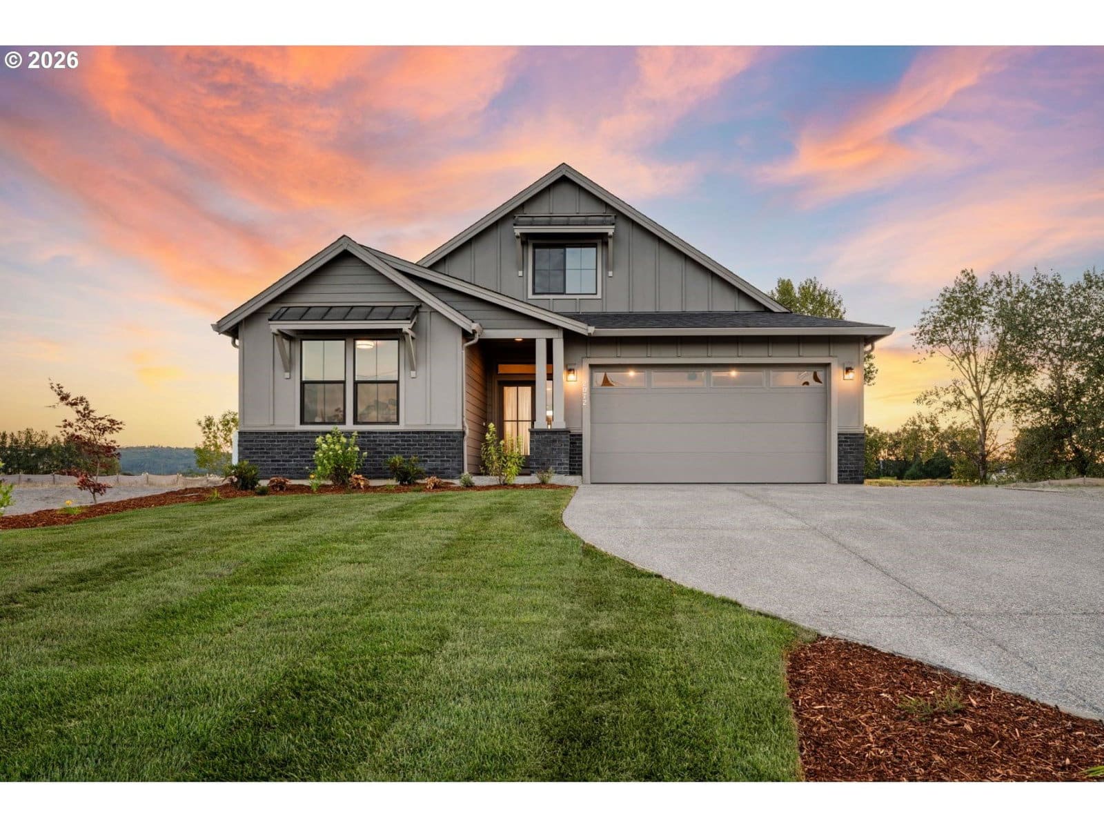 Primary listing photo, 2072 S RIVER RD, Kelso, WA, 98626