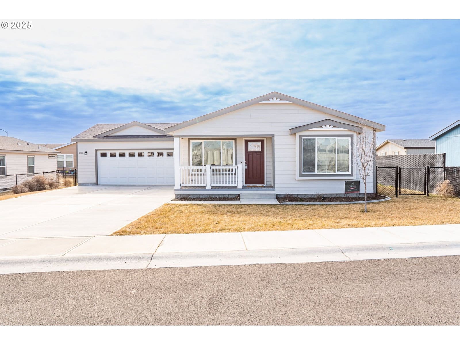 Primary listing photo, 303 OREGON TRAIL BLVD, Boardman, OR, 97818