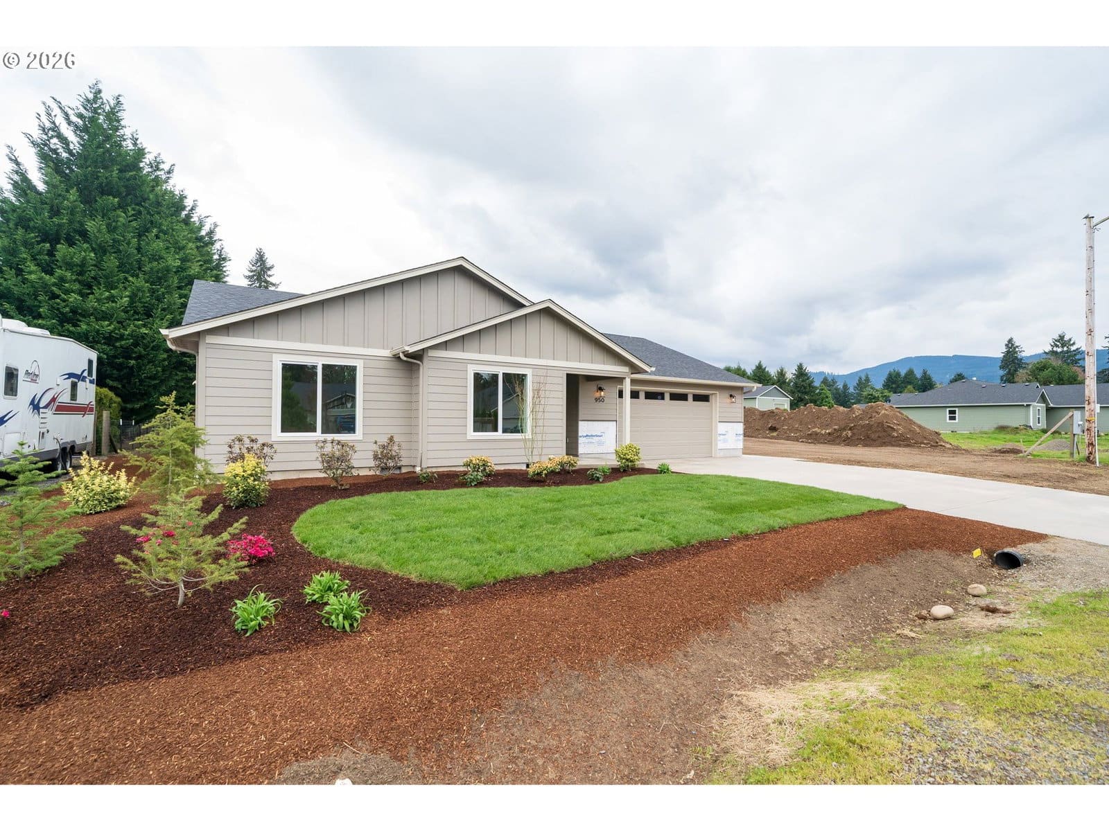Primary listing photo, 950 6TH ST, Lyons, OR, 97358