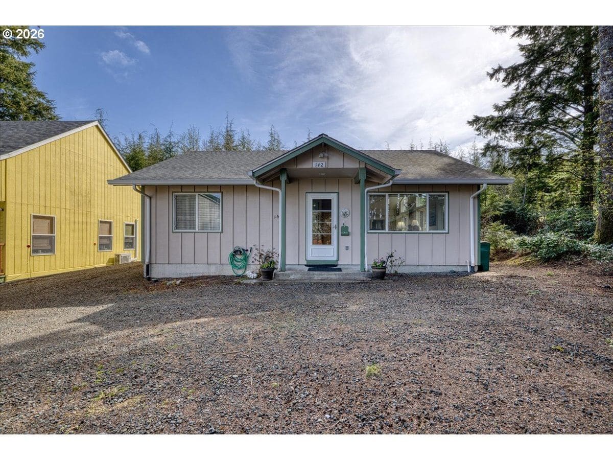 Primary listing photo, 142 S QUADRANT ST, Rockaway Beach, OR, 97136
