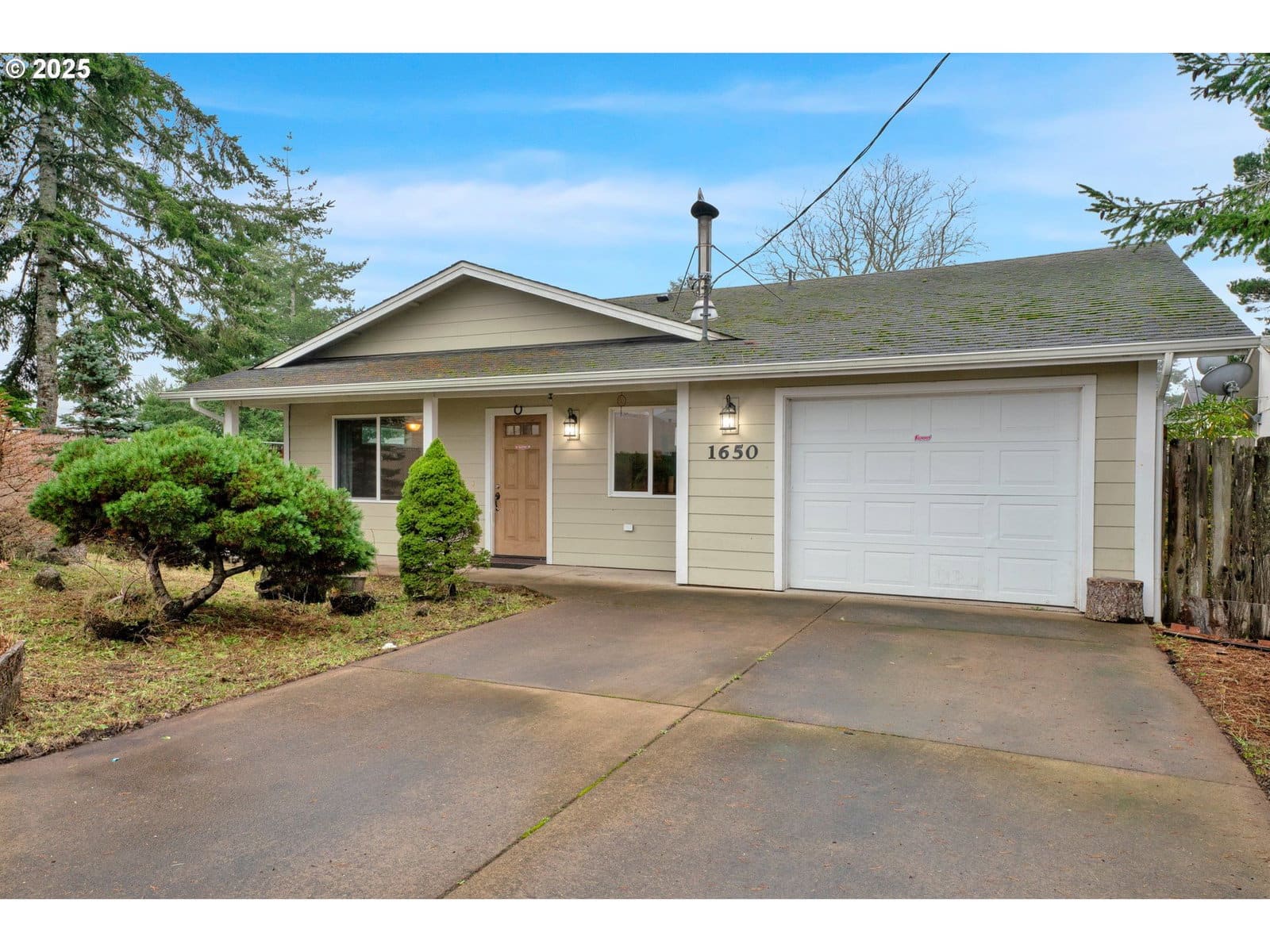 Primary listing photo, 1650 23RD ST, Florence, OR, 97439