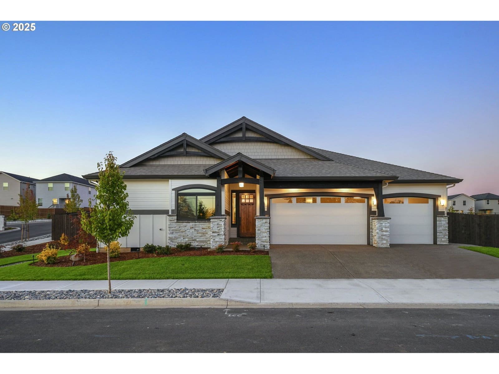 Primary listing photo, 818 NW 173RD CIR, Ridgefield, WA, 98642