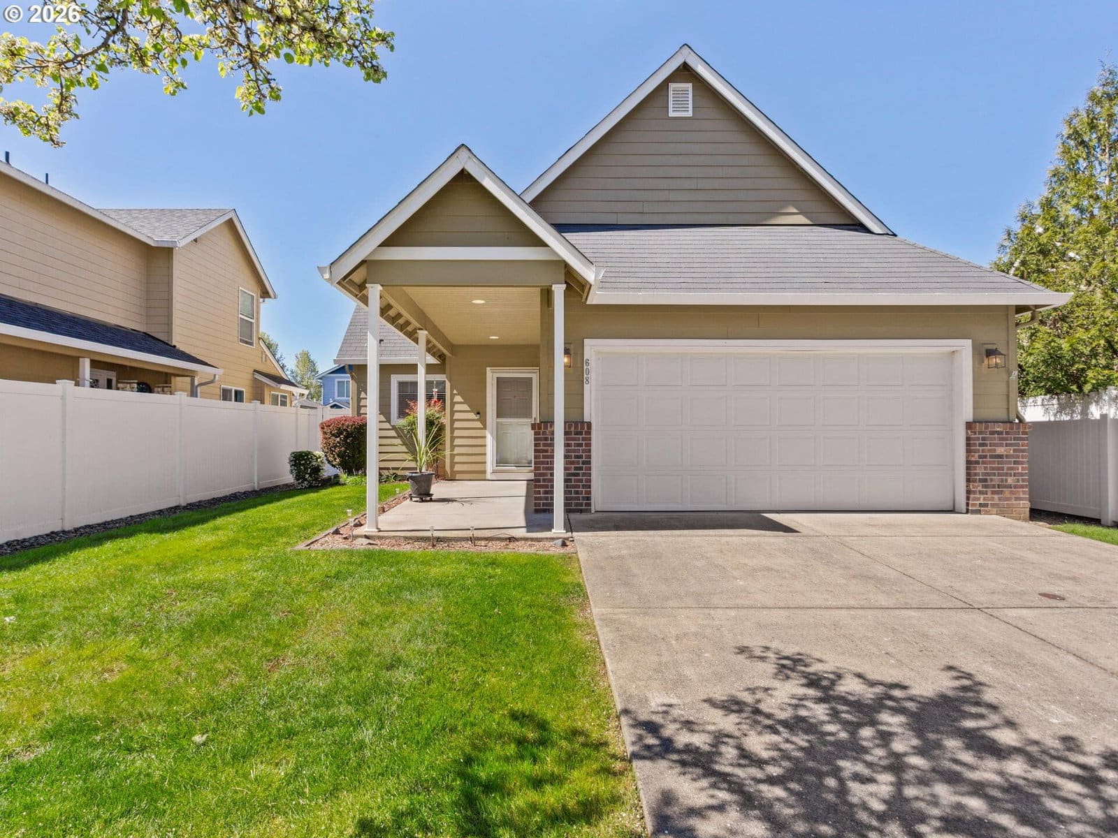 Primary listing photo, 608 SE 15TH AVE, Battle Ground, WA, 98604