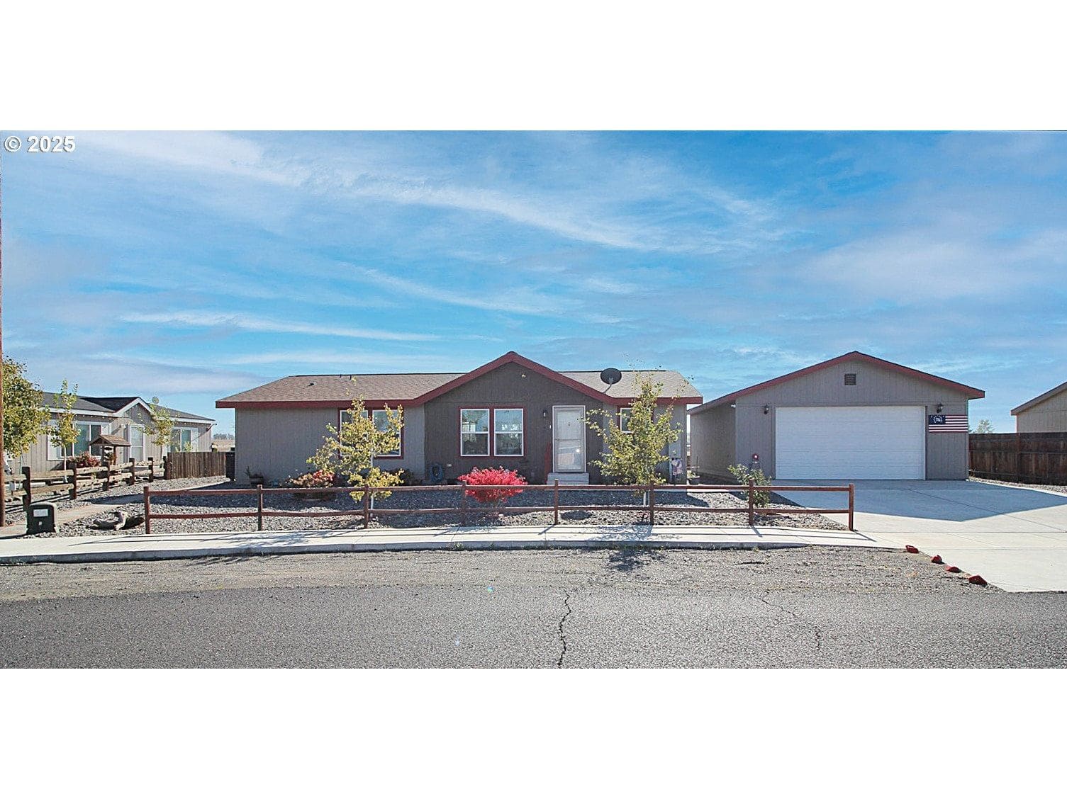 Primary listing photo, 160 CHARITY LOOP, Irrigon, OR, 97844