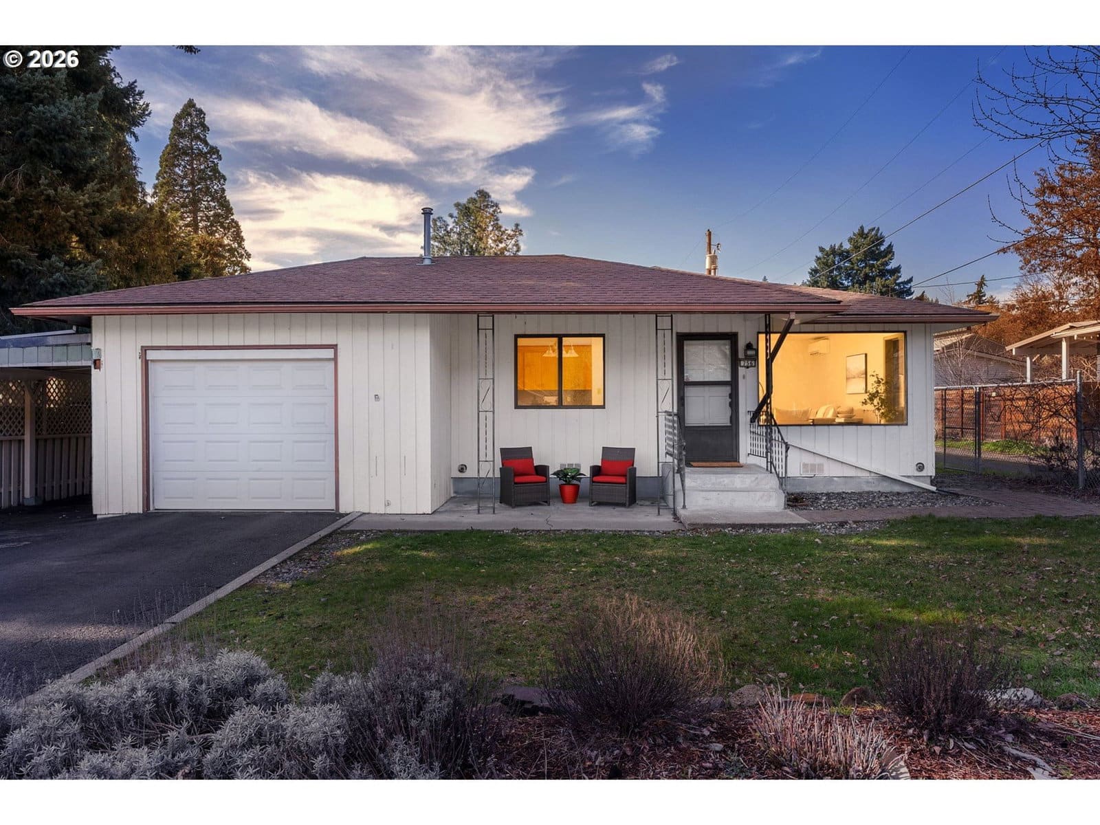 Primary listing photo, 756 NE FIELDS AVE, White Salmon, WA, 98672