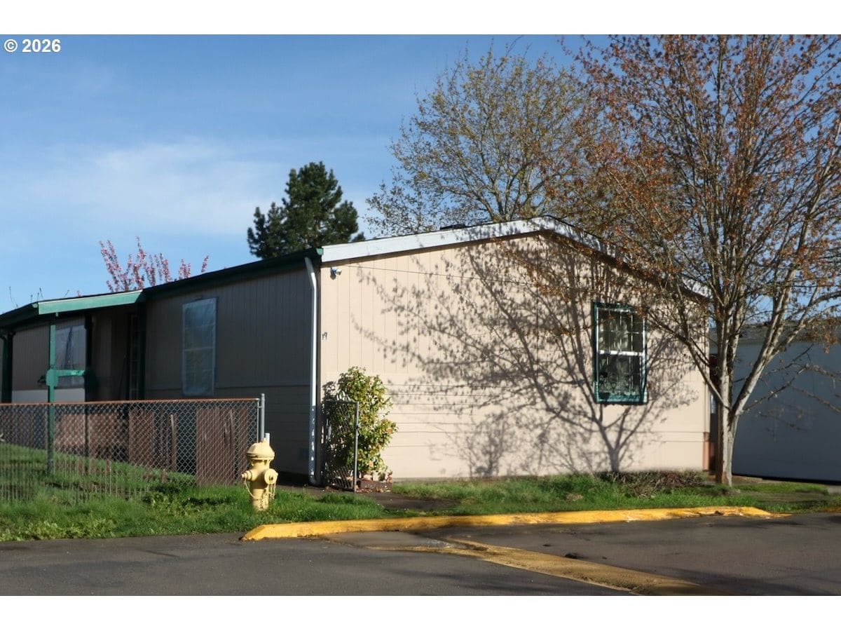 Primary listing photo, 301 E COLUMBIA DR #73, Newberg, OR, 97132