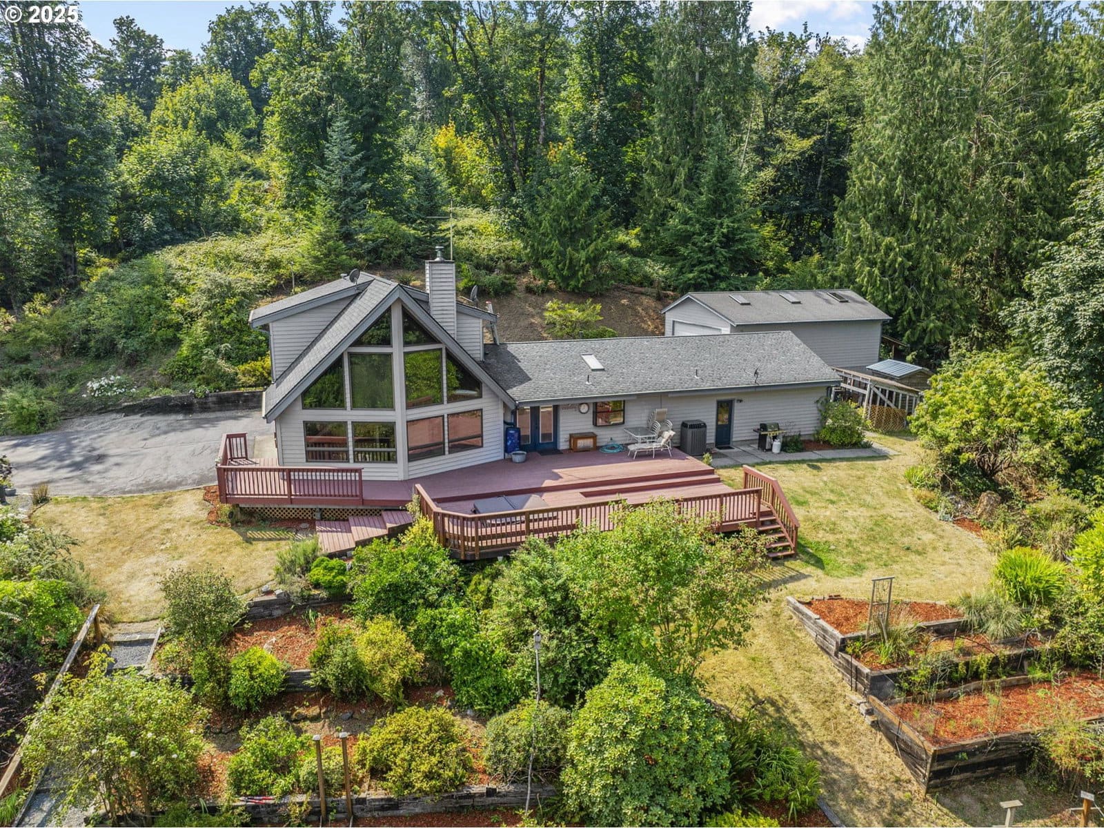 Primary listing photo, 165 MERIDIAN DR, Kelso, WA, 98626