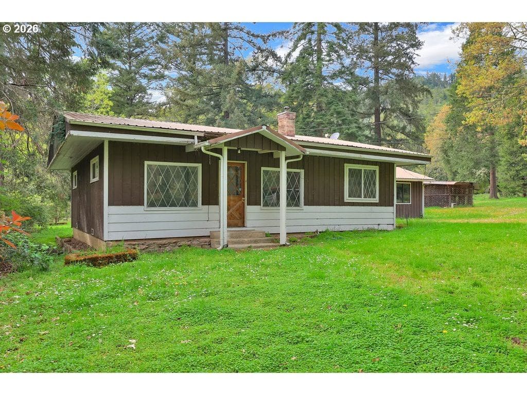Primary listing photo, 544 LOU GRAY DR, Myrtle Creek, OR, 97457