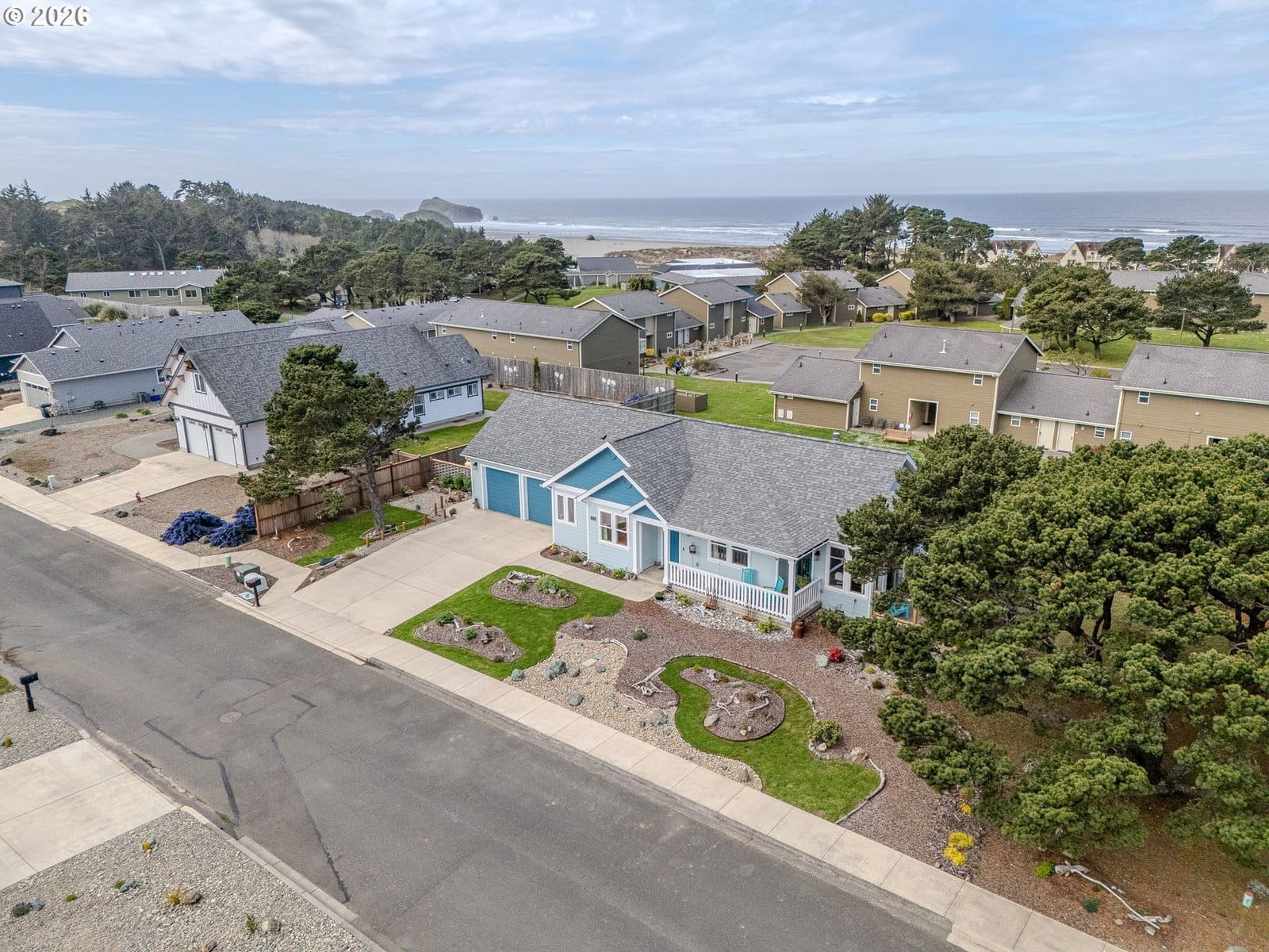 Primary listing photo, 3214 LINCOLN AVE SW, Bandon, OR, 97411