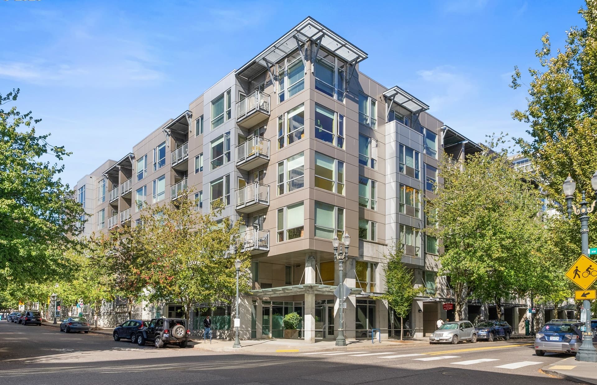 Lexis Condominiums, Pearl District & NW